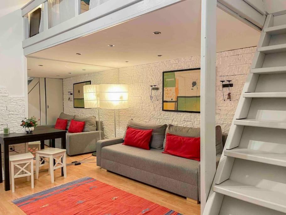 B15 Downtown Cosy Apartment Budapest Bagian luar foto